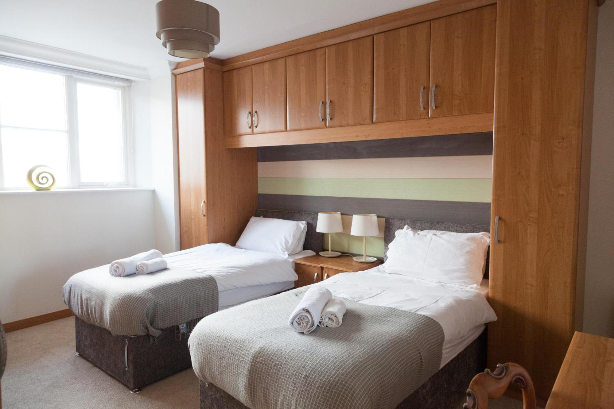 Weekly & Monthly Stays In Penthouse For Contractors Or Leisure Single Or Superking Beds Available Birkenhead Extérieur photo