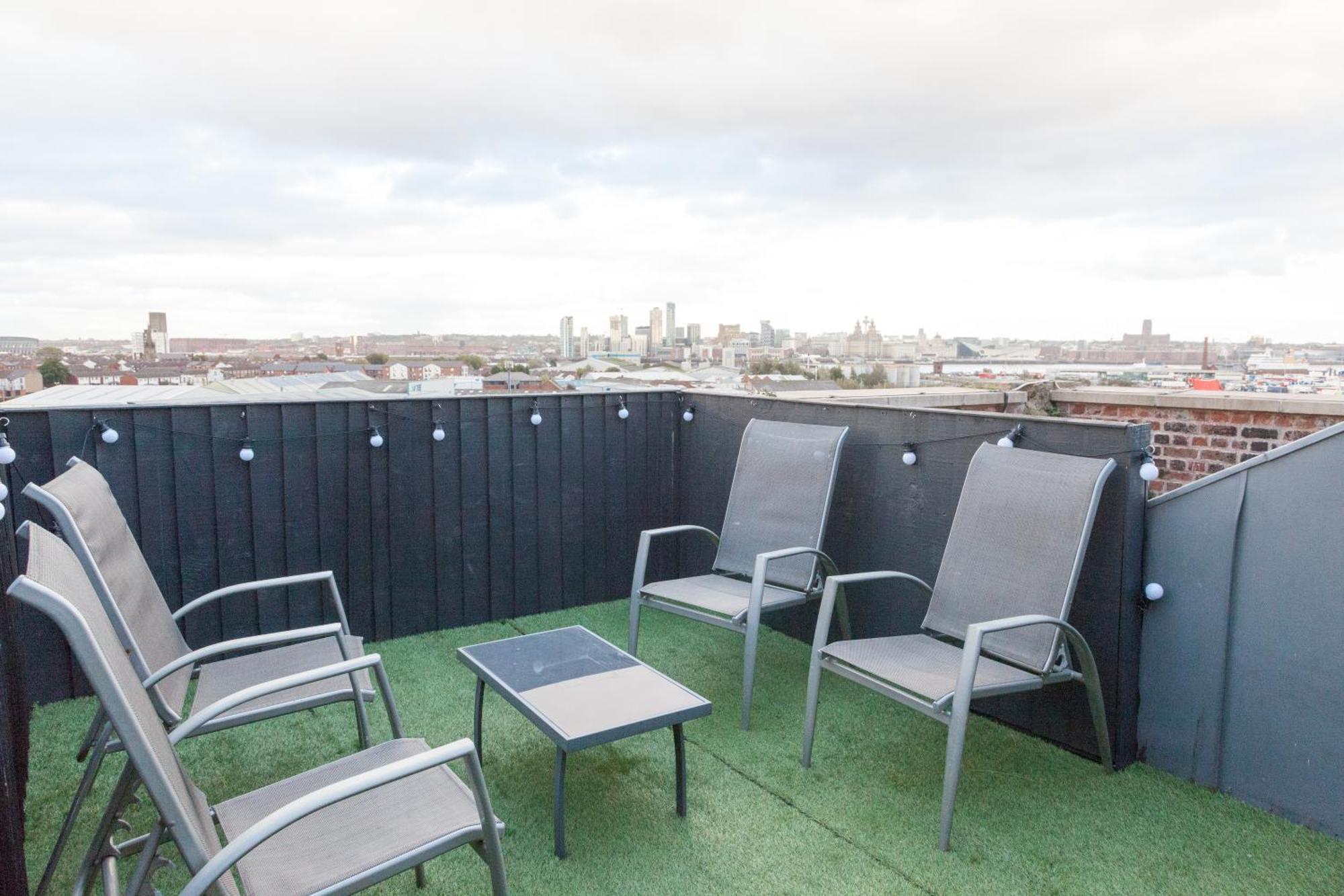 Weekly & Monthly Stays In Penthouse For Contractors Or Leisure Single Or Superking Beds Available Birkenhead Extérieur photo