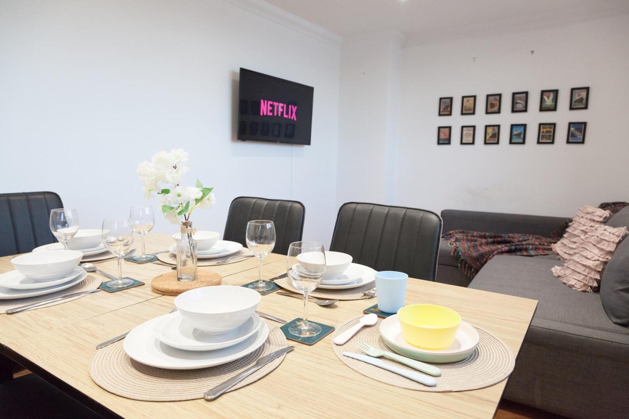 Weekly & Monthly Stays In Penthouse For Contractors Or Leisure Single Or Superking Beds Available Birkenhead Extérieur photo